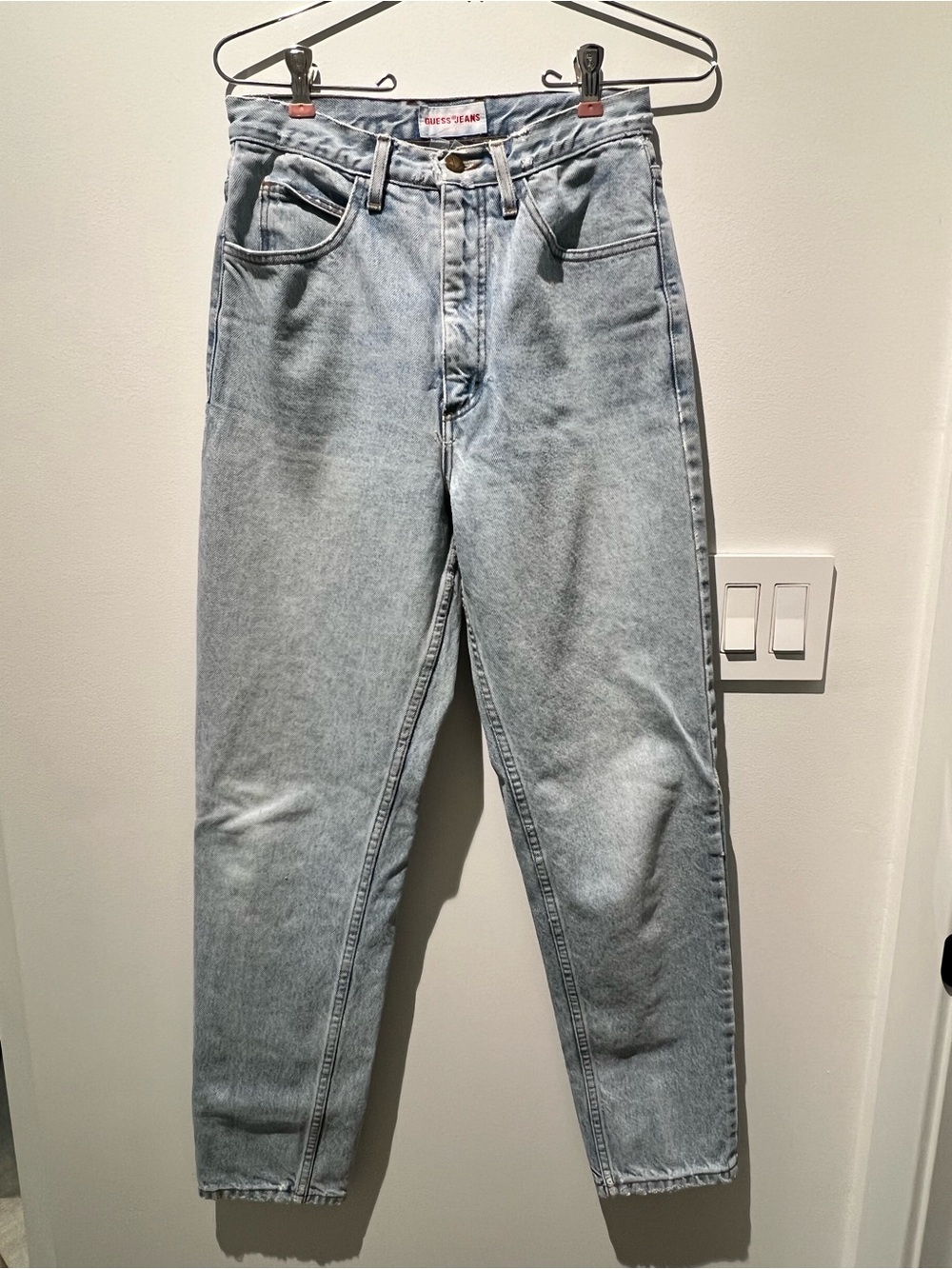 GUESS Jeans High Rise Light Wash Mom Jeans Vintage Style